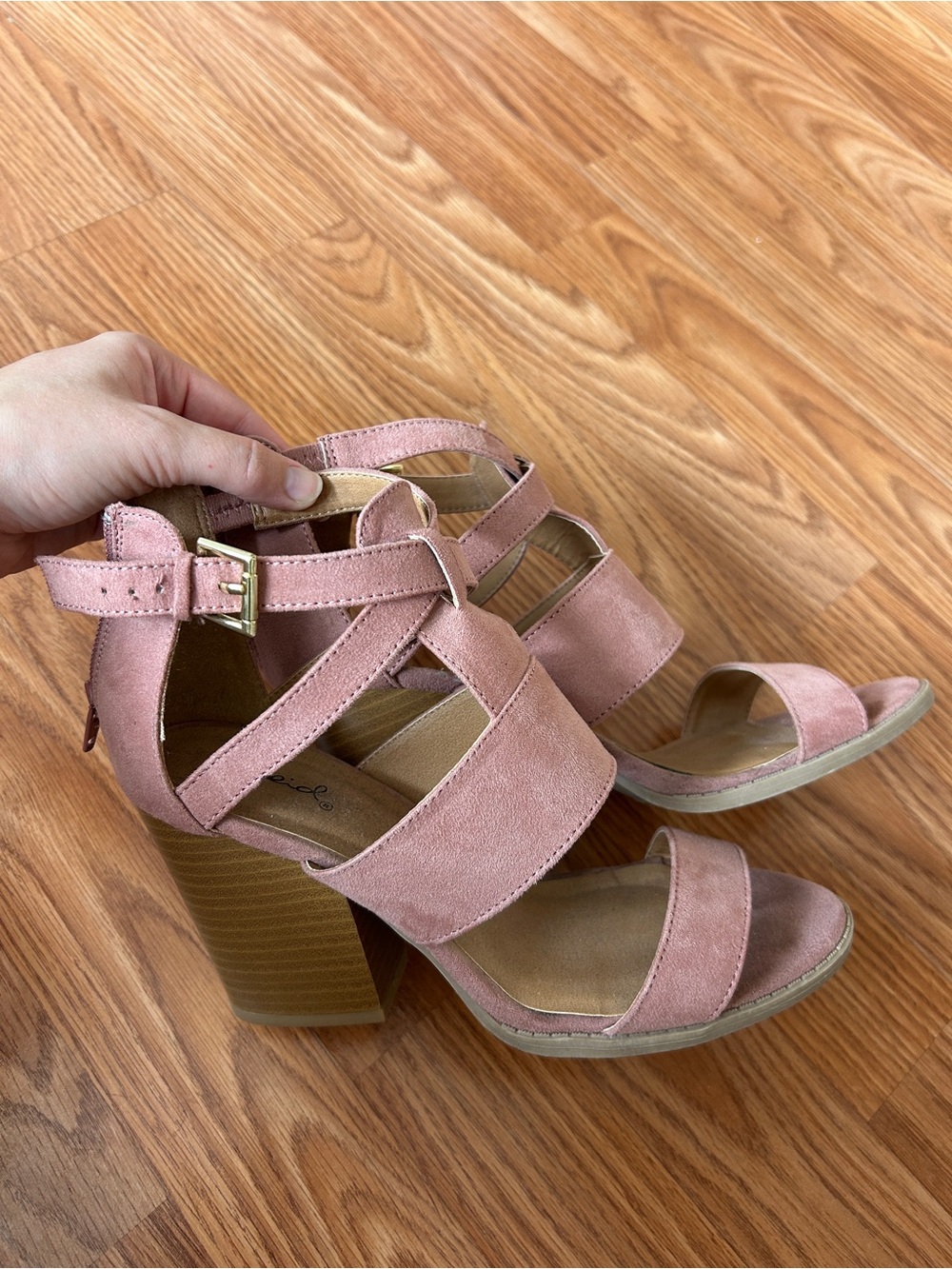 Blush pink heals